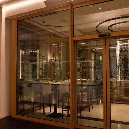 Abano Grand - Lifestyle & Fine Dining Hotell