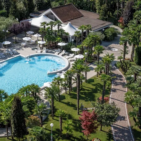 Abano Grand - Lifestyle & Fine Dining Hotell